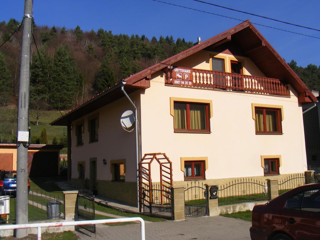 Ferienwohnung Domino Korytné Exterior foto