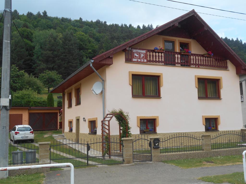 Ferienwohnung Domino Korytné Exterior foto